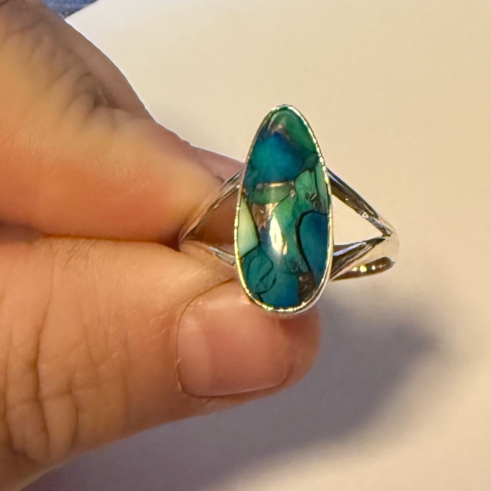 Genuine 925 Silver and Peacock Dahlia Turquoise Ring Size 9
